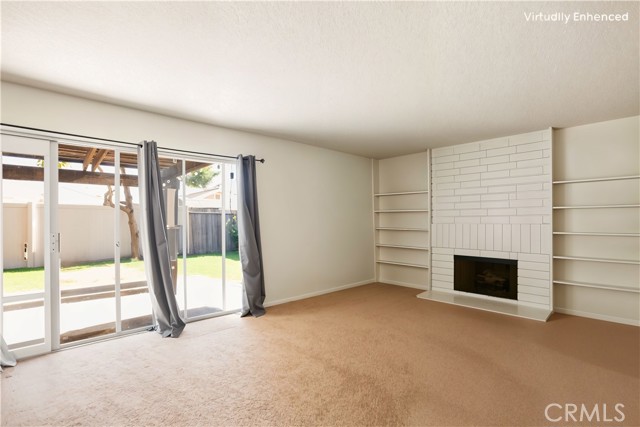 Detail Gallery Image 10 of 29 For 19782 Felcliff, Huntington Beach,  CA 92646 - 5 Beds | 3 Baths