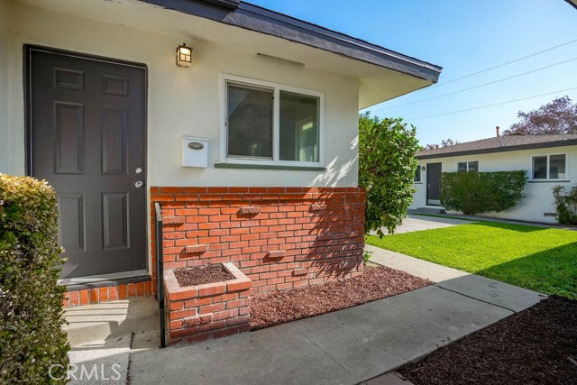 Detail Gallery Image 14 of 23 For 16516 Upland Ave, Fontana,  CA 92335 - – Beds | – Baths