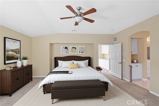 Detail Gallery Image 13 of 18 For 11151 Tesota Loop St, Corona,  CA 92883 - 5 Beds | 4 Baths