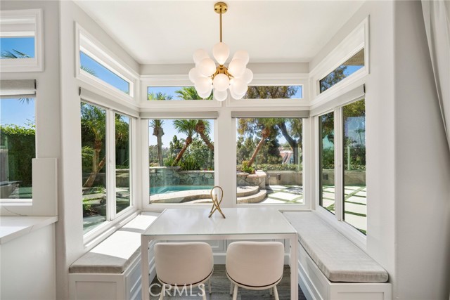 14 Glastonbury Place, Laguna Niguel CA: https://media.crmls.org/medias/85269b1c-b18b-49a8-87cc-a91c669cafb8.jpg