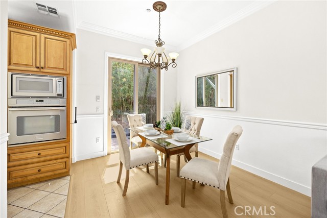 Detail Gallery Image 8 of 23 For 156 El Dorado St #B,  Arcadia,  CA 91006 - 3 Beds | 2/1 Baths