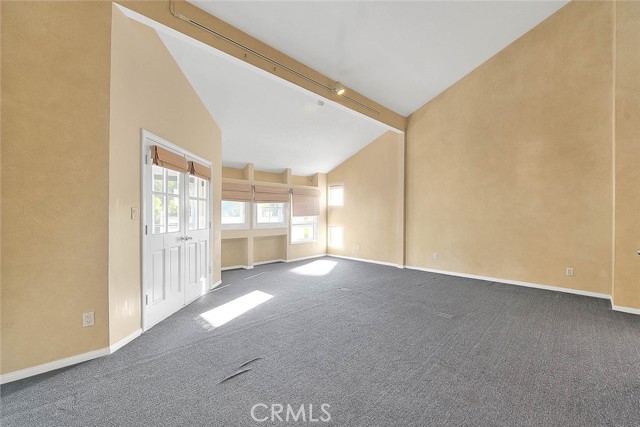 Detail Gallery Image 33 of 69 For 6423 Deep Dell, Hollywood,  CA 90068 - 3 Beds | 2/1 Baths