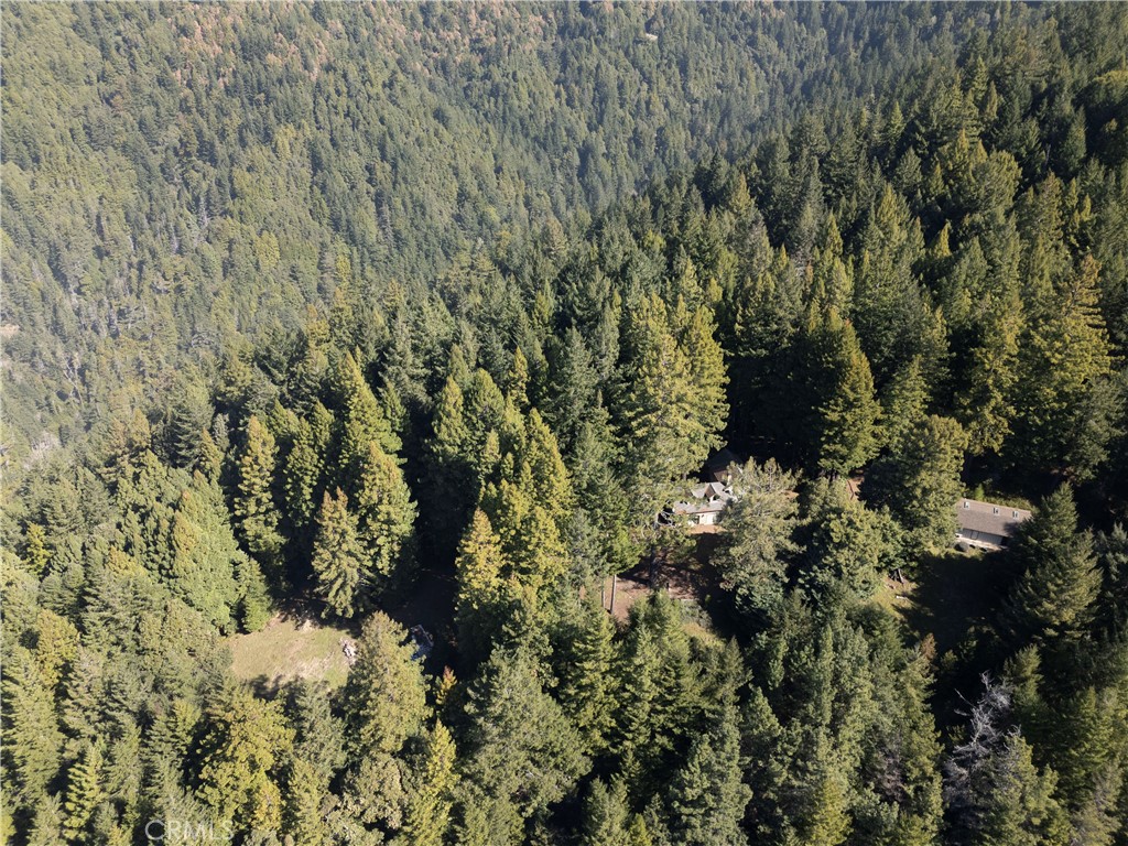 https://media.crmls.org/medias/8528712c-9d72-4f87-91ad-15fda7d8861b.jpg?preset=X-Large