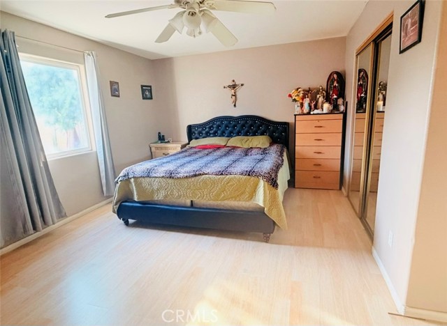 Detail Gallery Image 3 of 6 For 2932 Prospect Ave, Riverside,  CA 92507 - 4 Beds | 2 Baths