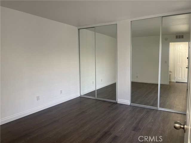 5515 Canoga Avenue, Woodland Hills CA: https://media.crmls.org/medias/8529eb51-cb56-41c0-a6fa-0faea37f8836.jpg
