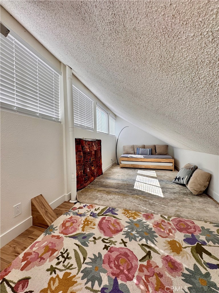 MLS #OC25244516 image #19