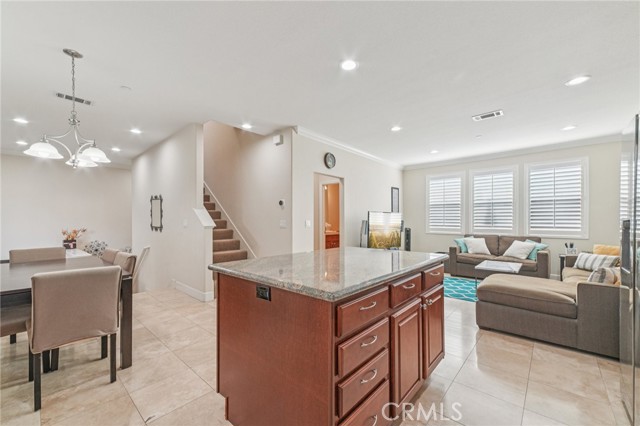 Detail Gallery Image 8 of 34 For 3804 Howard Ave, Los Alamitos,  CA 90720 - 3 Beds | 2/1 Baths