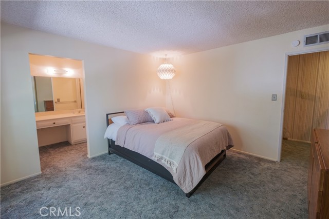 9567 Karmont Avenue photo 22