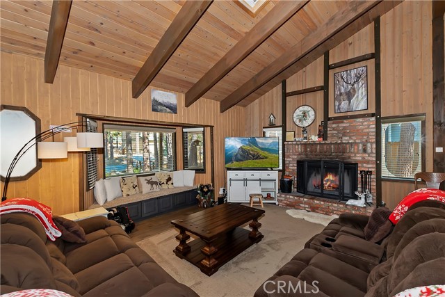 Detail Gallery Image 12 of 45 For 423 Pine View Dr, Big Bear City,  CA 92314 - 3 Beds | 2 Baths