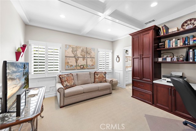 Detail Gallery Image 25 of 61 For 25472 Rapid Falls Rd, Laguna Hills,  CA 92653 - 4 Beds | 3/1 Baths