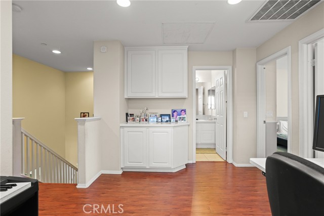 18 New Season, Irvine CA: https://media.crmls.org/medias/852b6d58-b7ef-47c7-bc2f-27b592fd0816.jpg