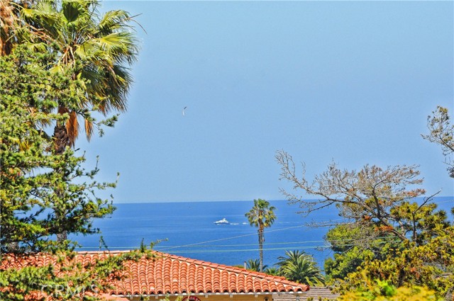 2201 Via Carrillo, Palos Verdes Estates, California 90274, 2 Bedrooms Bedrooms, ,2 BathroomsBathrooms,Residential,For Sale,Via Carrillo,SB26078806