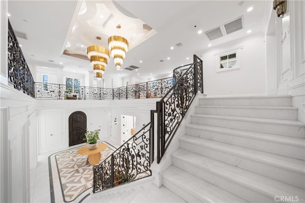 https://media.crmls.org/medias/852c8788-0903-44bf-899a-544ab4958cc1.jpg?preset=X-Large