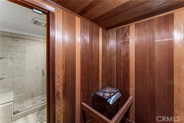 Detail Gallery Image 22 of 45 For 7829 Casaba Ave, Winnetka,  CA 91306 - 4 Beds | 4 Baths