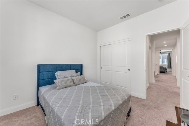 Detail Gallery Image 11 of 30 For 2349 Solara Ln, Vista,  CA 92081 - 3 Beds | 2/1 Baths