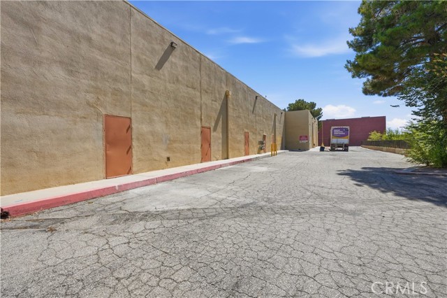  Commercial for Sale in Palmdale, California