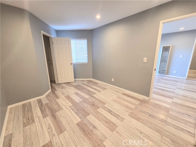 Detail Gallery Image 16 of 26 For 327 Chestnut, Long Beach,  CA 90802 - 2 Beds | 2 Baths