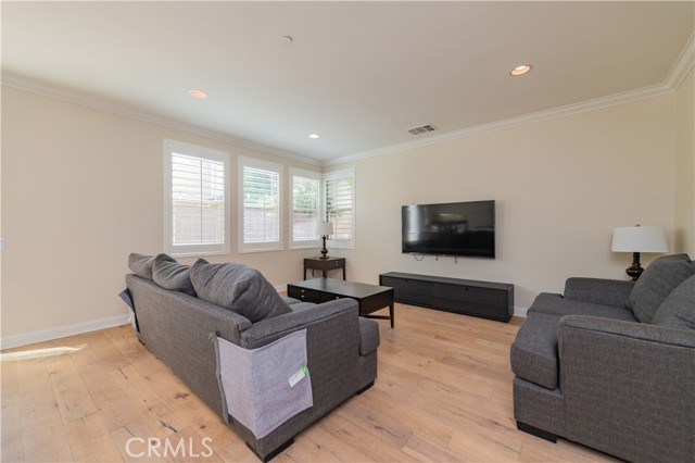 Detail Gallery Image 6 of 30 For 208 Bridlewood, Irvine,  CA 92612 - 3 Beds | 2/1 Baths