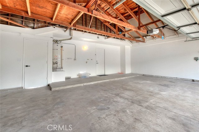 6087 Carol Avenue, Rancho Cucamonga CA: https://media.crmls.org/medias/852e9821-0224-42ff-8f8b-c86fcaab0253.jpg