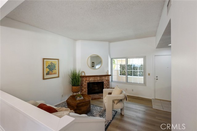 7038 De Celis Place, Van Nuys CA: https://media.crmls.org/medias/852ea9e0-539d-4256-b33f-6cc468212a84.jpg