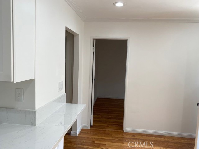 Detail Gallery Image 7 of 16 For 1140 S Oxford Ave, Los Angeles,  CA 90006 - 2 Beds | 1 Baths