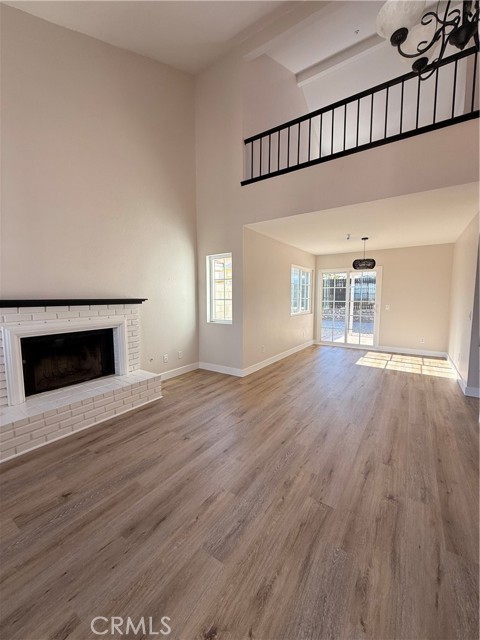 Detail Gallery Image 4 of 19 For 17020 Micallef St, Fontana,  CA 92336 - 4 Beds | 2/1 Baths