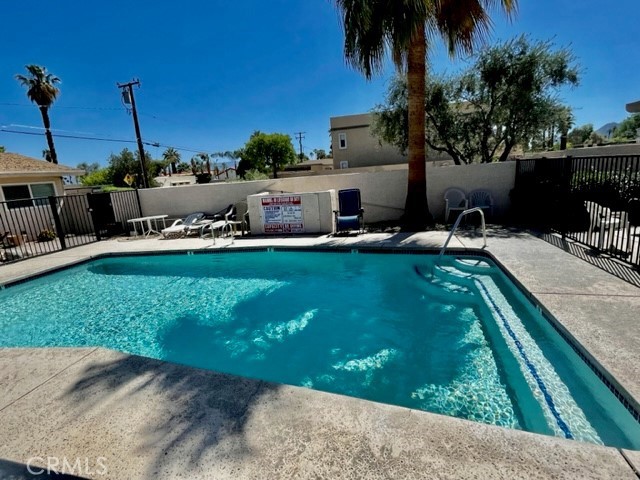 Detail Gallery Image 4 of 18 For 73740 Santa Rosa Way #C,  Palm Desert,  CA 92260 - 2 Beds | 1 Baths