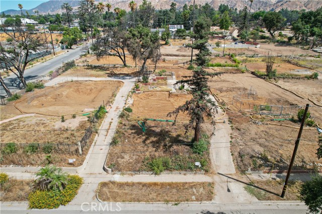 1091 E Mariposa Street, Altadena CA: https://media.crmls.org/medias/8530c73d-bd4f-468c-bd48-e904171db78c.jpg