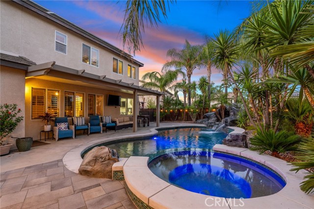 14131 Apple Grove Court, Eastvale CA: https://media.crmls.org/medias/85310229-f784-4971-908f-88cf4464204f.jpg