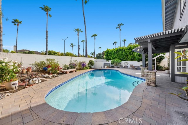 Detail Gallery Image 58 of 70 For 6722 Morning Tide Dr, Huntington Beach,  CA 92648 - 4 Beds | 2/1 Baths