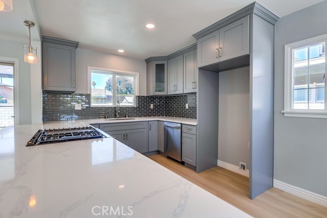 Detail Gallery Image 22 of 74 For 14423 Dumont Avenue, Norwalk,  CA 90650 - 2 Beds | 2 Baths