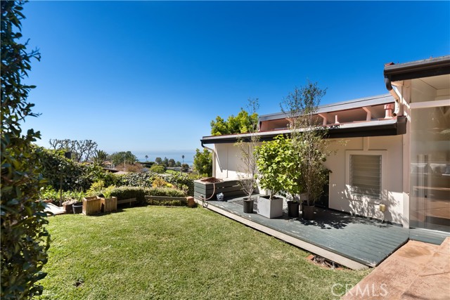 Detail Gallery Image 40 of 46 For 1961 San Remo Dr, Laguna Beach,  CA 92651 - 3 Beds | 2/1 Baths