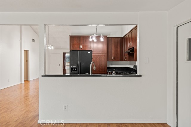 Image 11 of 36 For 915 Church Street