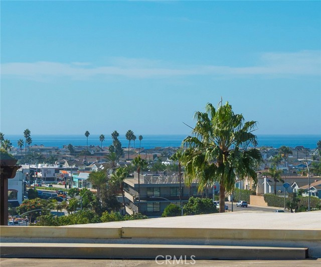 Detail Gallery Image 55 of 60 For 210 La Jolla Dr, Newport Beach,  CA 92663 - 3 Beds | 3/1 Baths