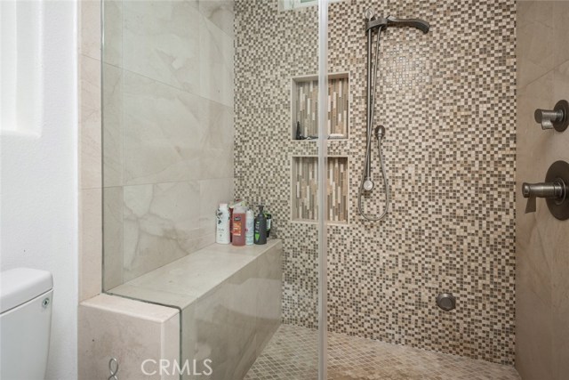 MLS #OC25265256 image #17