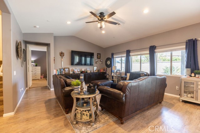 24802 Sandy Trail Place, Menifee CA: https://media.crmls.org/medias/85344236-c611-44b8-a4b5-5963d357c0c2.jpg