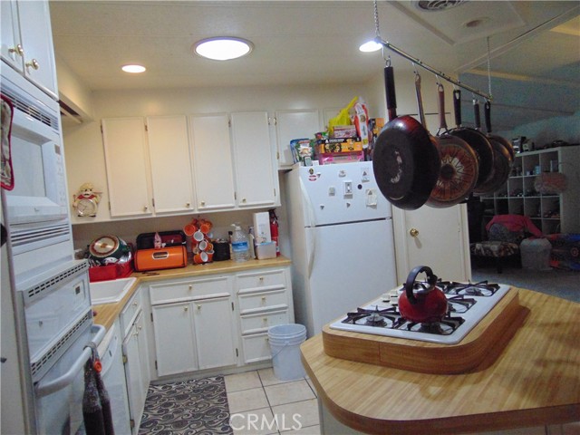 Detail Gallery Image 20 of 50 For 4040 Piedmont Dr #356,  Highland,  CA 92346 - 2 Beds | 2 Baths