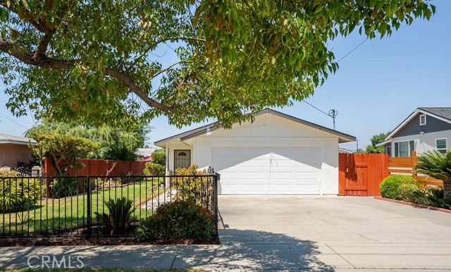 Details for 207 Pasadena Avenue, Azusa, CA 91702