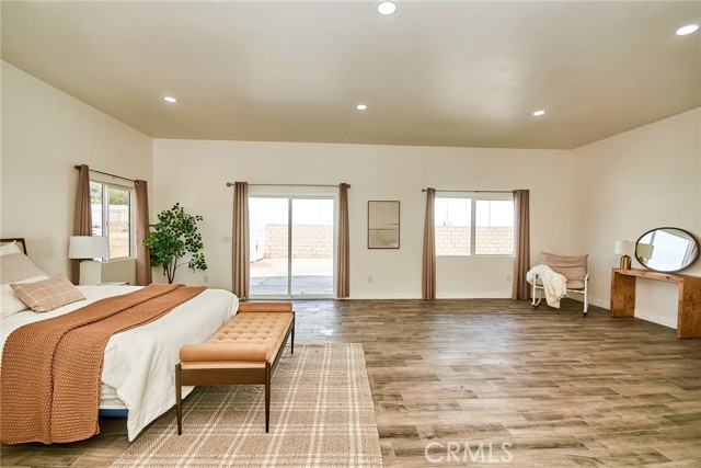512 S Barranca Street, West Covina CA: https://media.crmls.org/medias/85357f18-9a7c-4f15-a251-f06f642d9aec.jpg