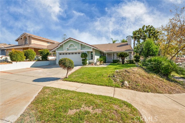 Detail Gallery Image 3 of 39 For 6199 Cabernet Pl, Rancho Cucamonga,  CA 91737 - 4 Beds | 2 Baths