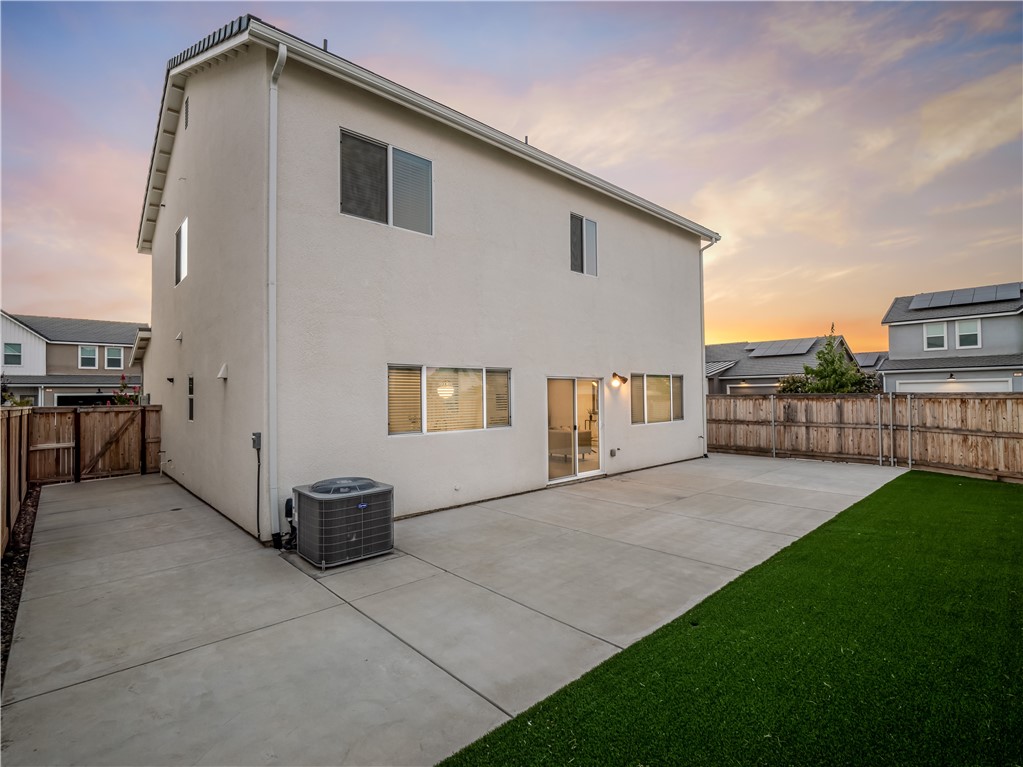 Detail Gallery Image 36 of 36 For 1865 N Phillip Ave, Clovis,  CA 93619 - 4 Beds | 2/1 Baths