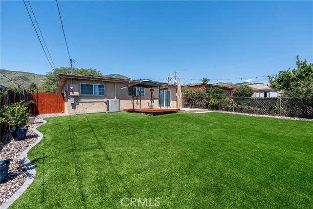 279 E 48th Street, San Bernardino CA: https://media.crmls.org/medias/8537ab58-1b88-4c4d-a771-c517cc472918.jpg