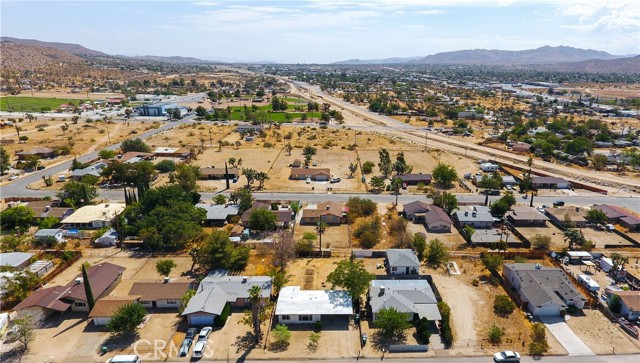 Detail Gallery Image 32 of 37 For 7101 Tamarisk Ave, Yucca Valley,  CA 92284 - 2 Beds | 1 Baths