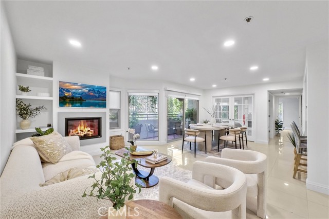 260 Cagney Lane, Newport Beach CA: https://media.crmls.org/medias/85395be1-f228-4d53-b26f-46b31f196900.jpg