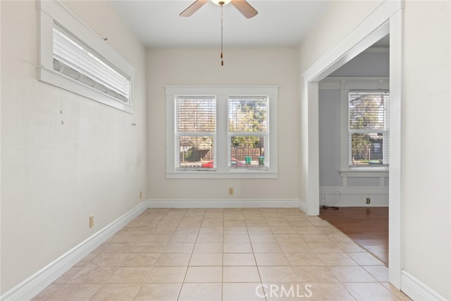 Detail Gallery Image 8 of 26 For 1224 Locust, Chico,  CA 95928 - 4 Beds | 2 Baths