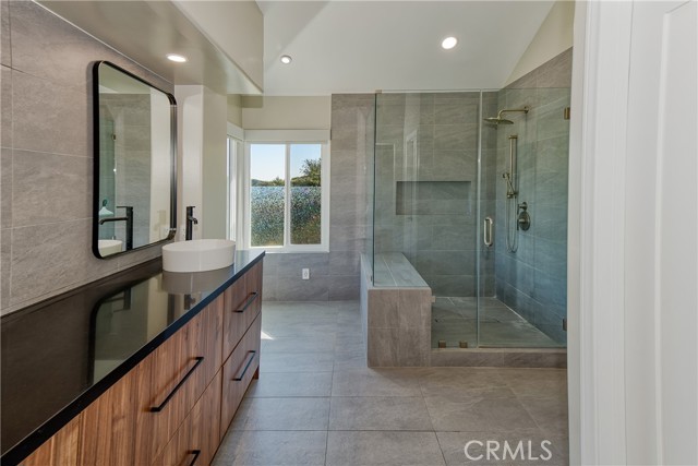 Detail Gallery Image 39 of 59 For 962 Calle Bella, Glendale,  CA 91208 - 4 Beds | 3 Baths