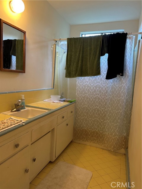 Detail Gallery Image 21 of 41 For 12644 Oaks Ave, Chino,  CA 91710 - 3 Beds | 2 Baths