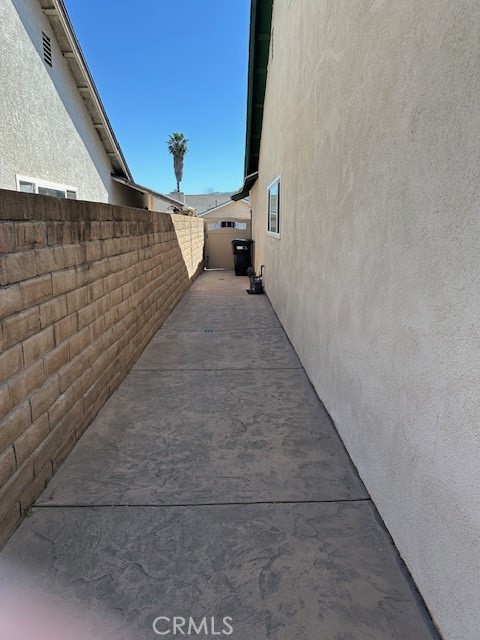 Detail Gallery Image 8 of 9 For 3967 Goodwin, Simi Valley,  CA 93063 - 4 Beds | 3 Baths