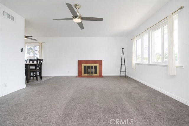 Detail Gallery Image 8 of 30 For 17451 Newland, Huntington Beach,  CA 92647 - 3 Beds | 2 Baths