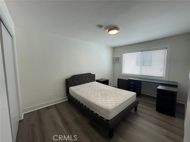 Detail Gallery Image 8 of 13 For 1250 W 37th St #8,  Los Angeles,  CA 90007 - 2 Beds | 1 Baths